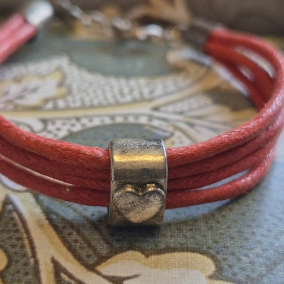 Pink Heart Charm Bracelet - Picture 2 of 4